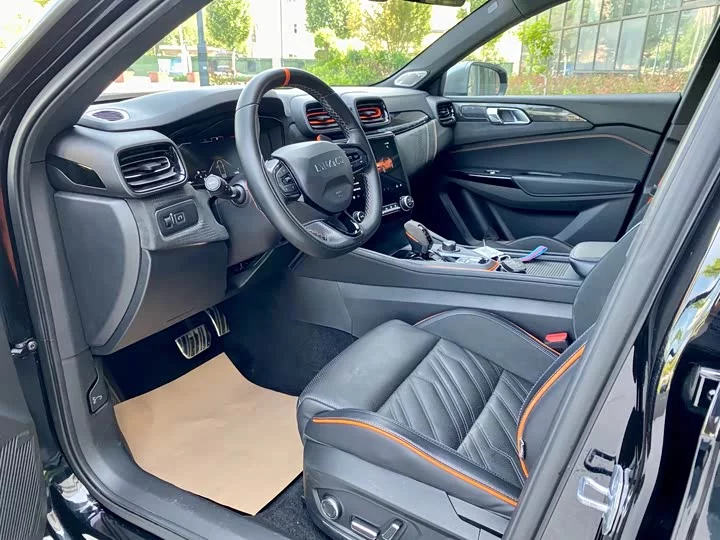 Lynk & Co 02 Hatchback