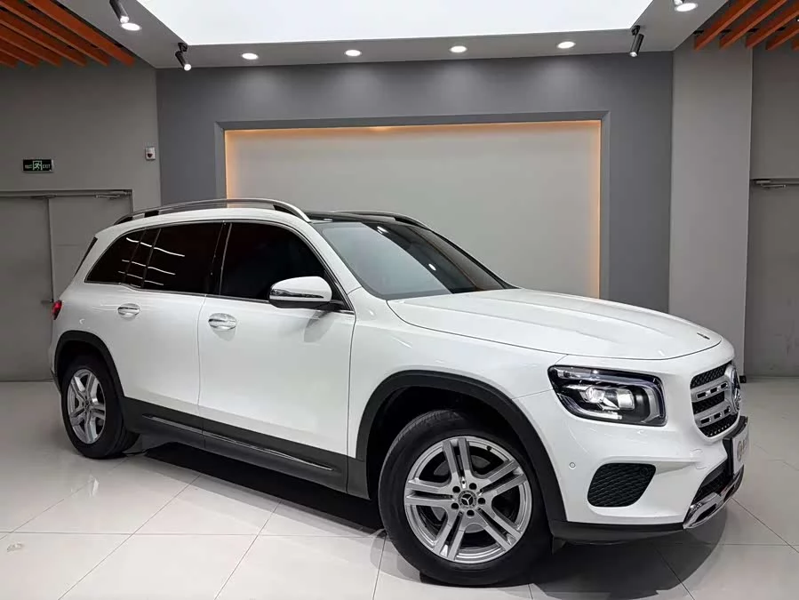 Mercedes Benz GLB