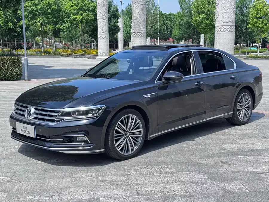 Volkswagen Phaeton / Phideon