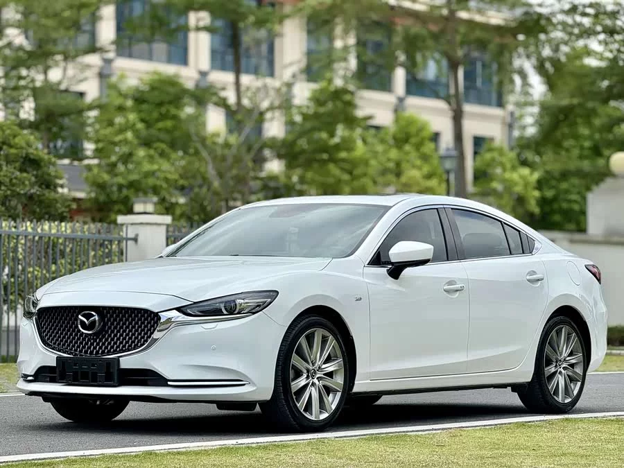 Mazda Atenza