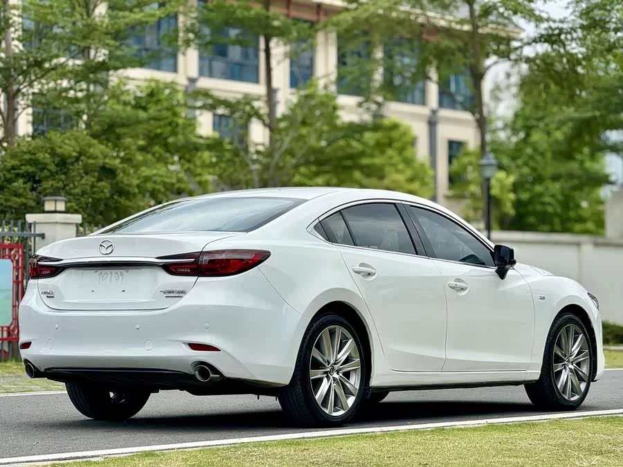 Mazda Atenza