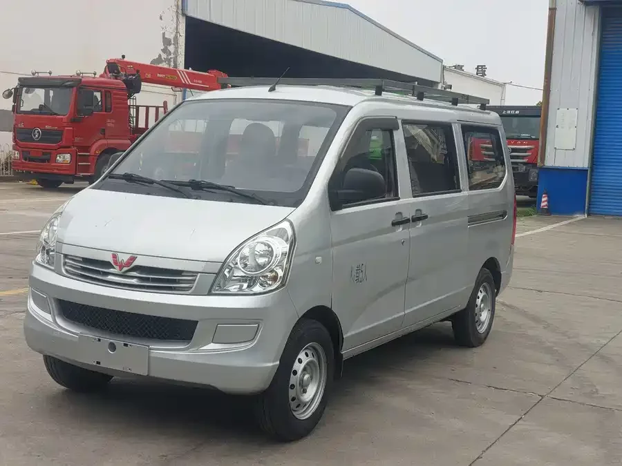 Wuling Rongguang S