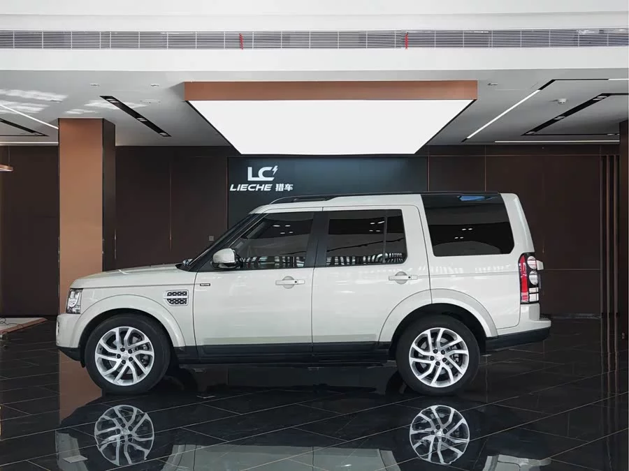 Land Rover finds