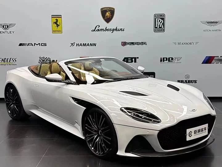 Aston Martin DBS