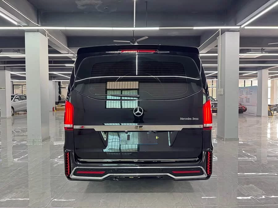 Mercedes Benz Vito