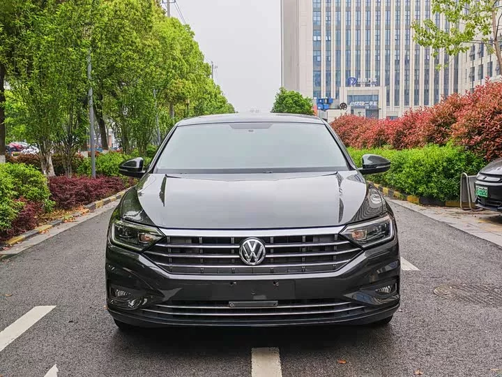 Volkswagen Sagitar