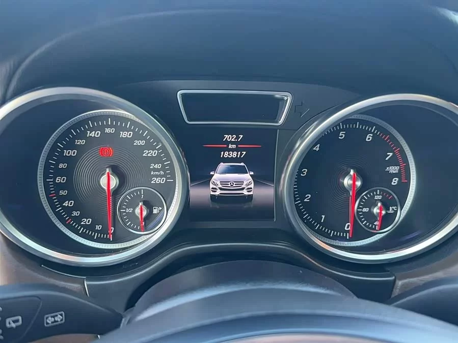 Mercedes Benz GLE (Imported)