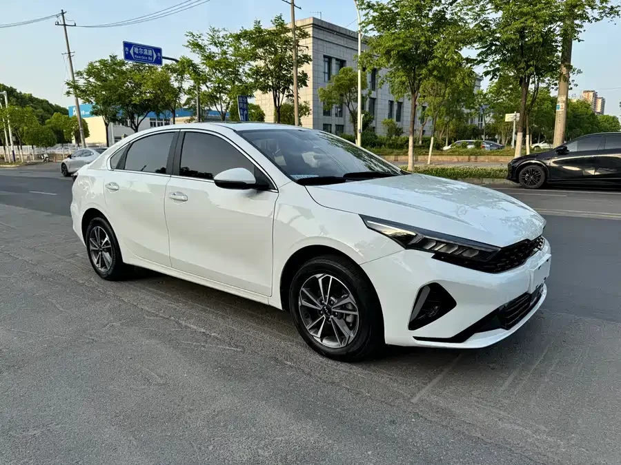 Kia K3