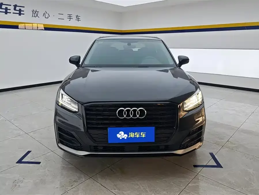 Audi Q2L