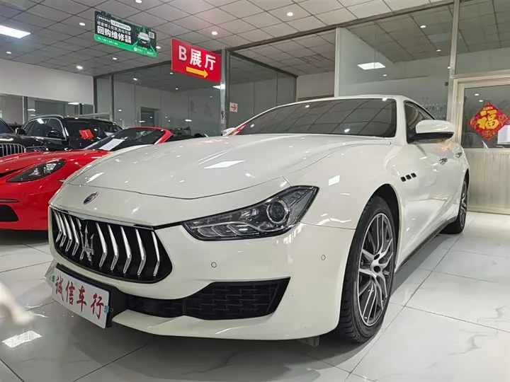 Maserati Ghibli