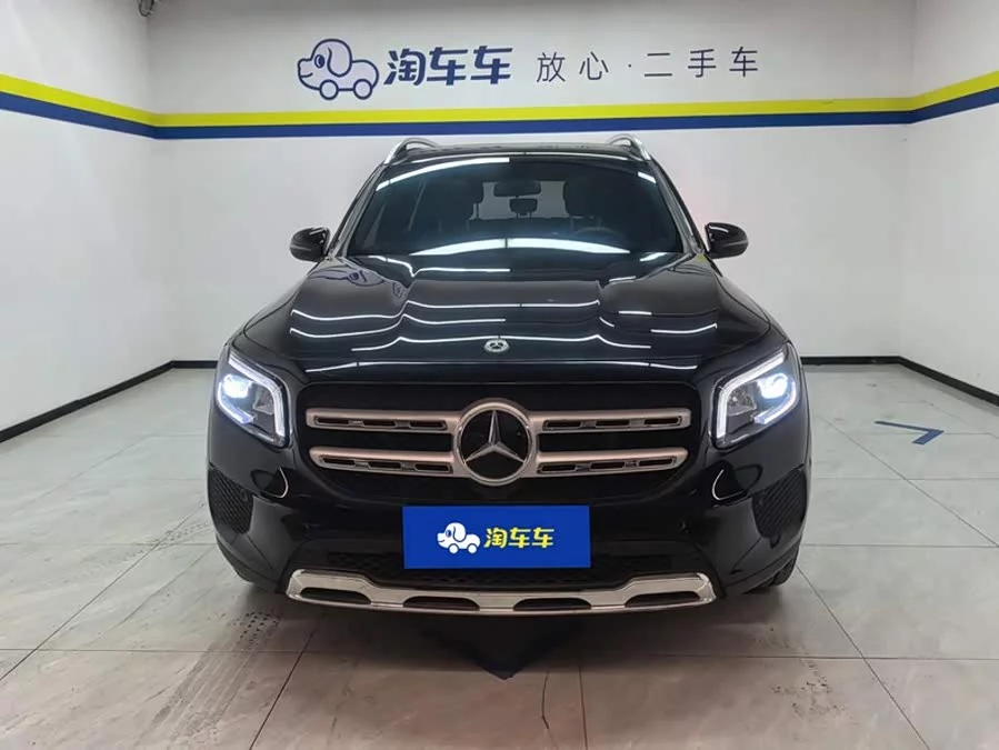 Mercedes Benz GLB