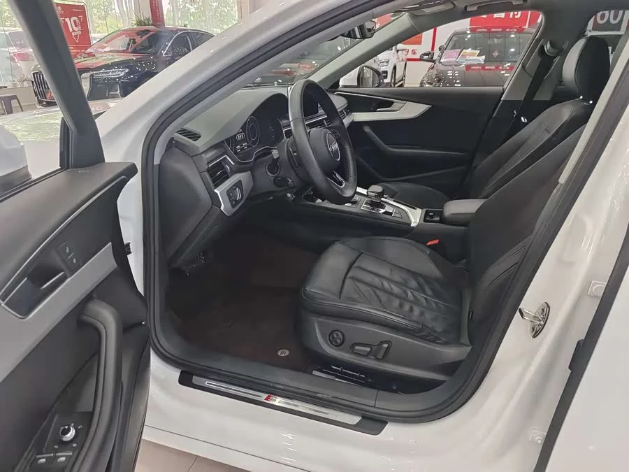 Audi A4L