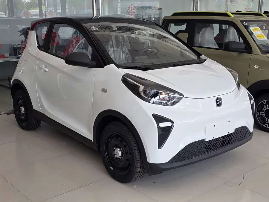 Chery QQ small ant