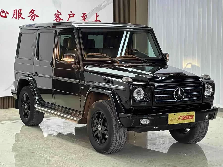 Mercedes Benz G-rated