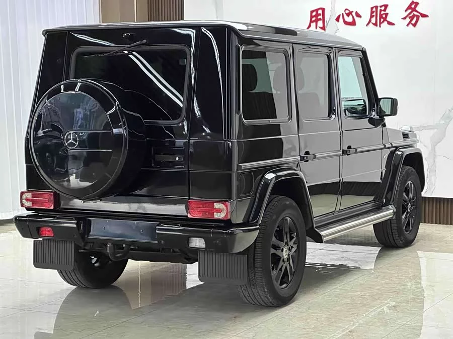 Mercedes Benz G-rated