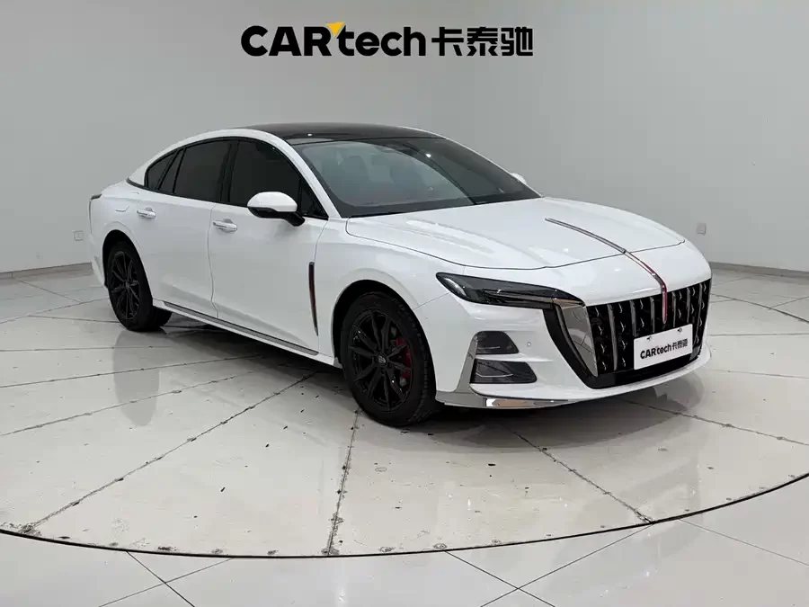 Hongqi H6