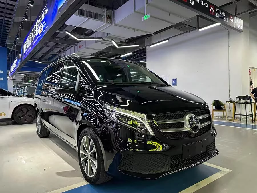 Mercedes Benz Class V