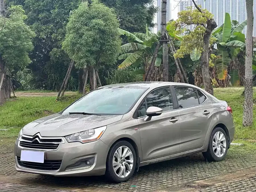 Citroën C4L