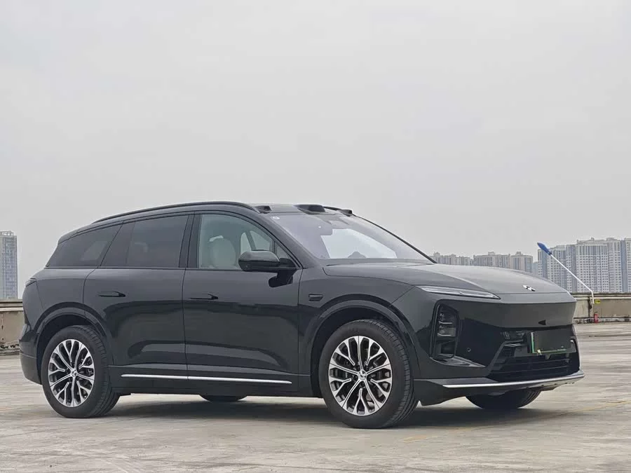 NIO ES6