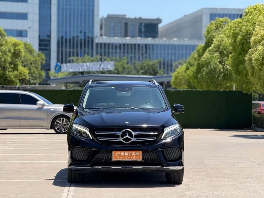 Mercedes Benz GLE (Imported)
