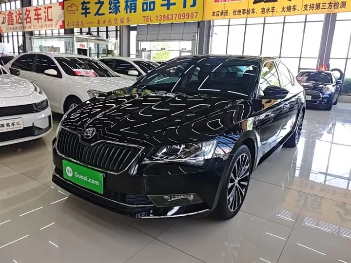 Skoda SuperB