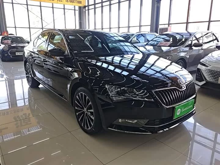 Skoda SuperB