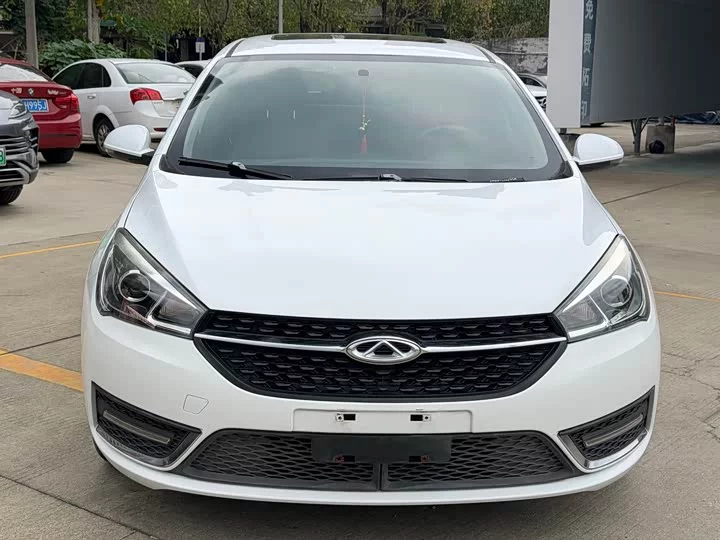 Chery Arrizo 5
