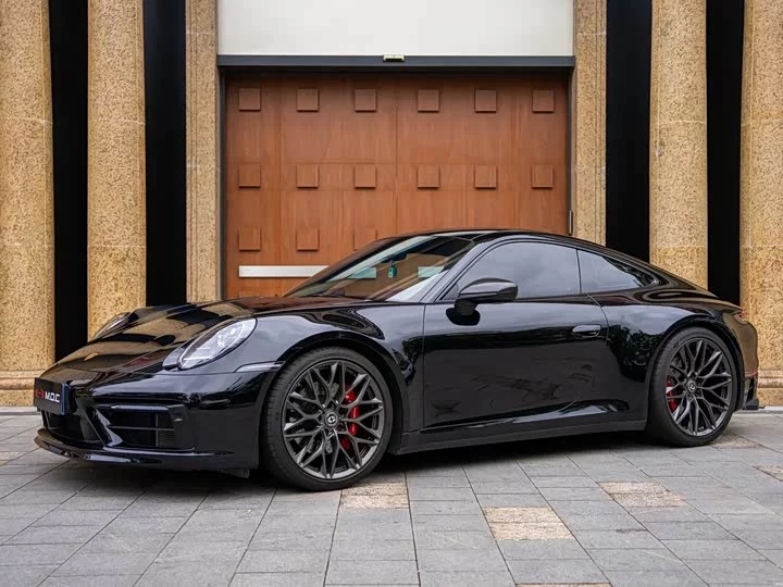 Porsche 911