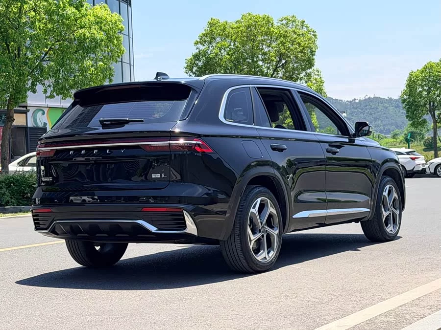 Geely Xingyue L