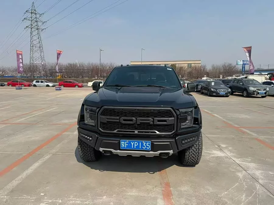 Ford F-150 Raptor
