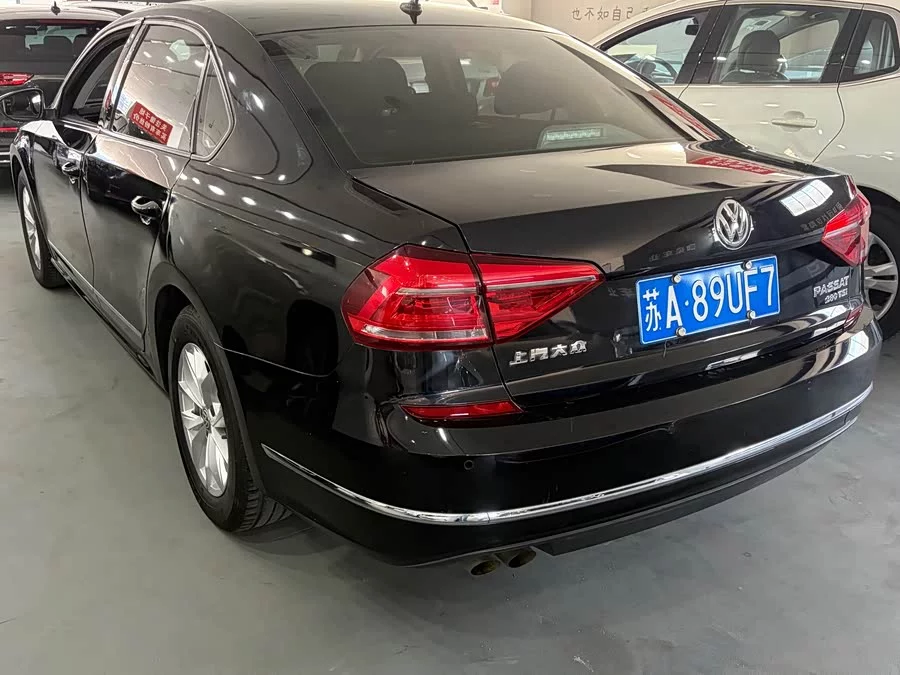 Volkswagen Passat