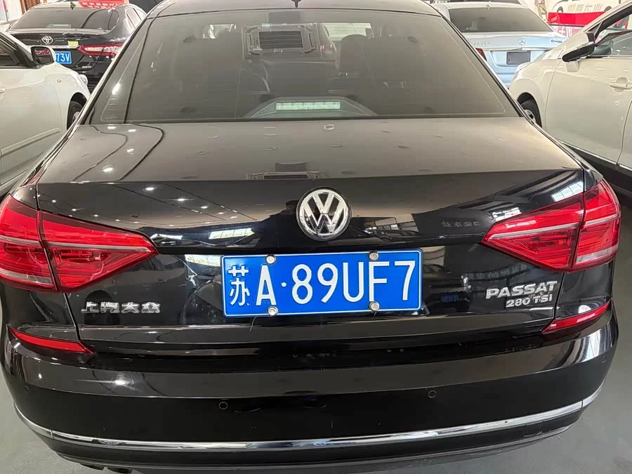 Volkswagen Passat