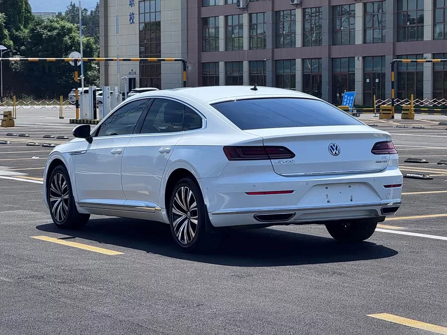 Volkswagen FAW- CC