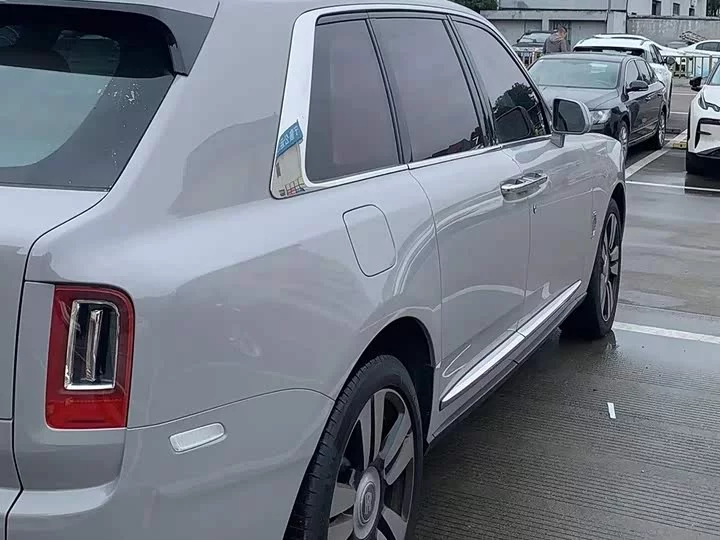 Rolls Royce Cullinan