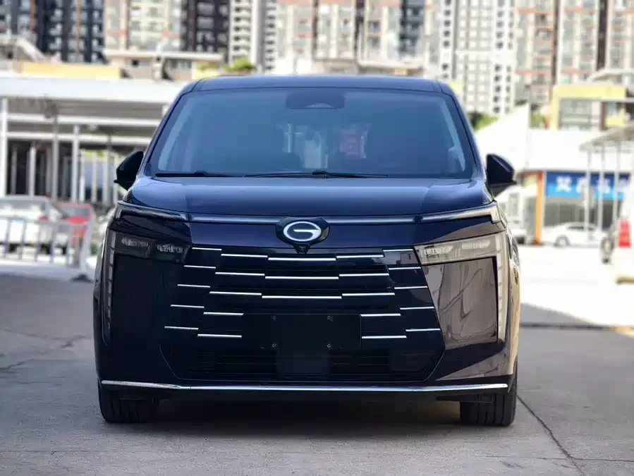 GAC Trumpchi E8 PHEV