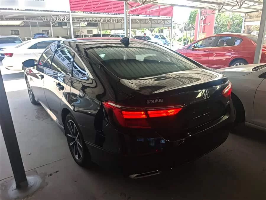 Honda Inspire