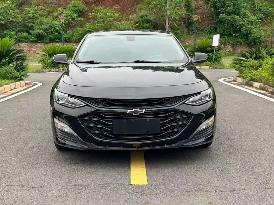 Chevrolet Malibu XL