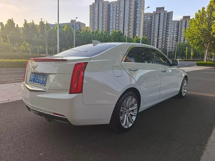 Cadillac ATS-L