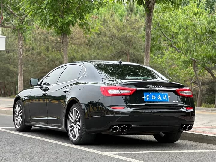 Maserati President