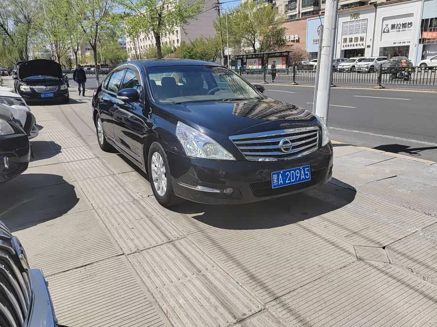 Nissan Teana