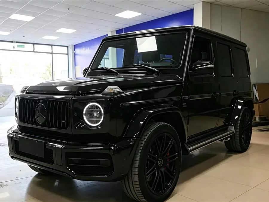 Mercedes Benz G-rated