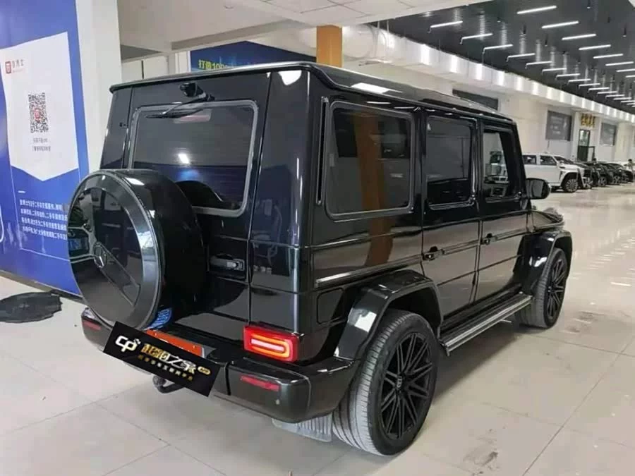 Mercedes Benz G-rated