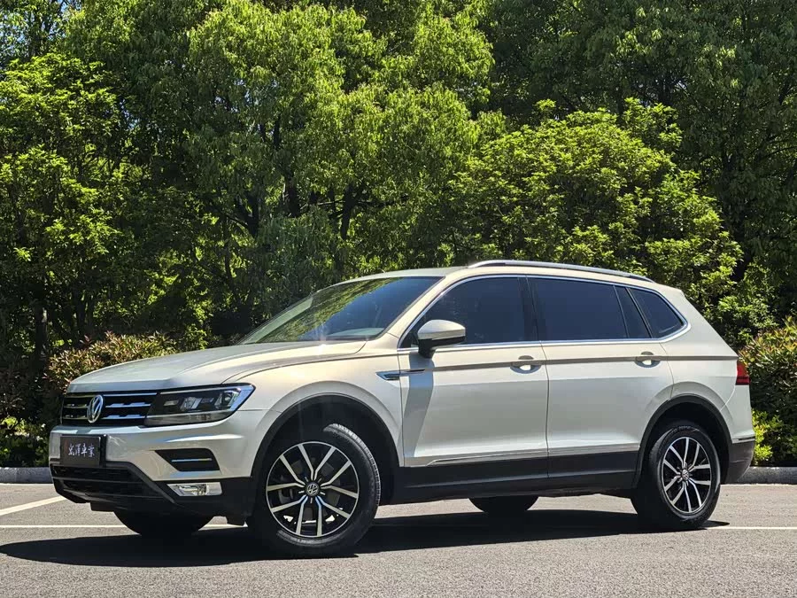 Volkswagen Tiguan L