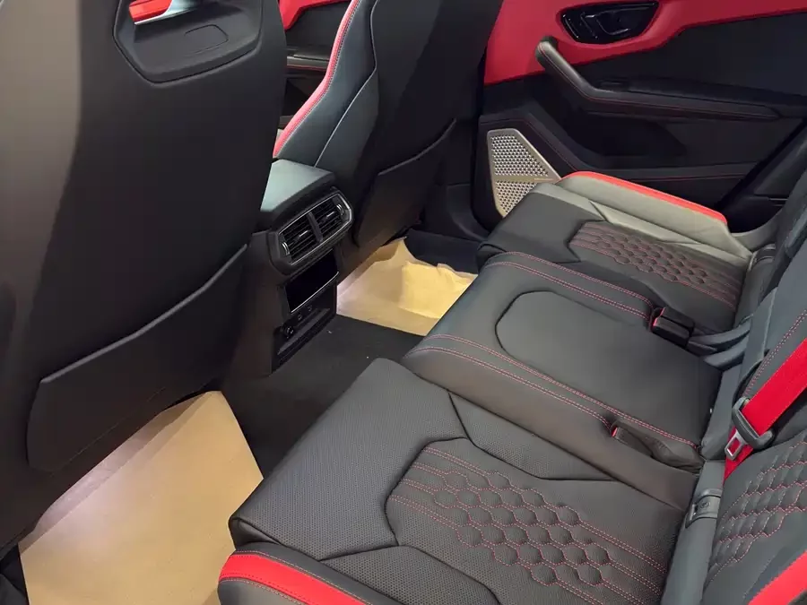 Lamborghini Urus SE
