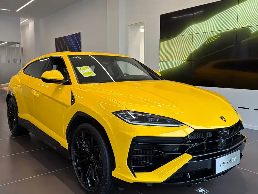 Lamborghini Urus SE
