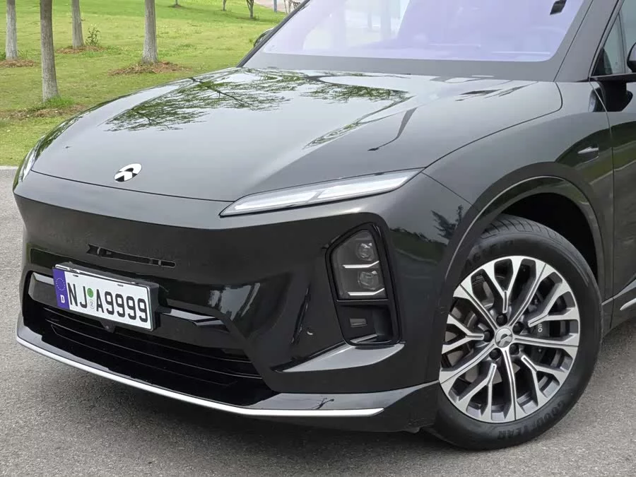 NIO ES6