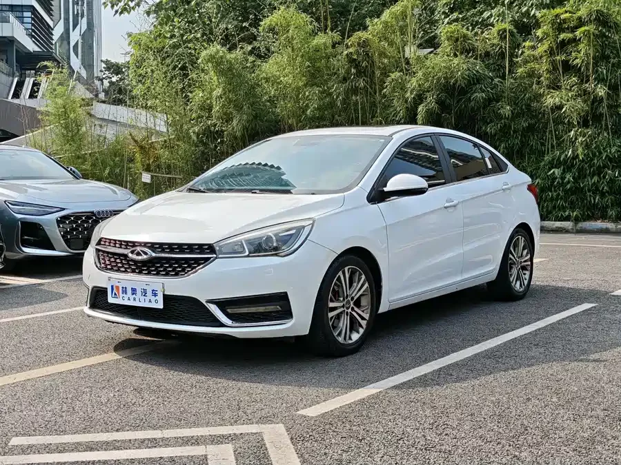 Chery Arrizo 5