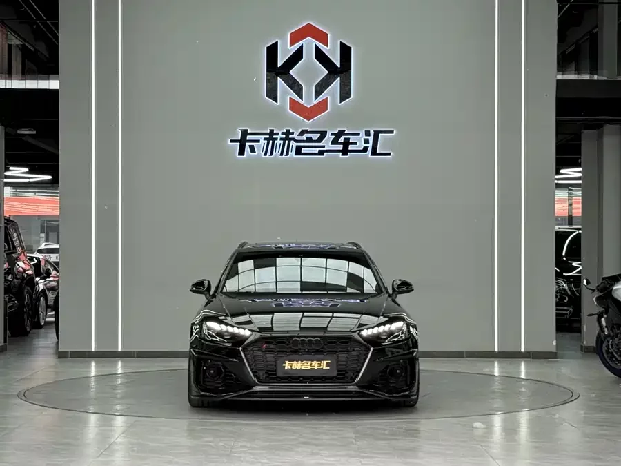 Audi RS 4