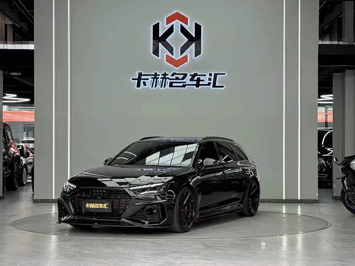 Audi RS 4