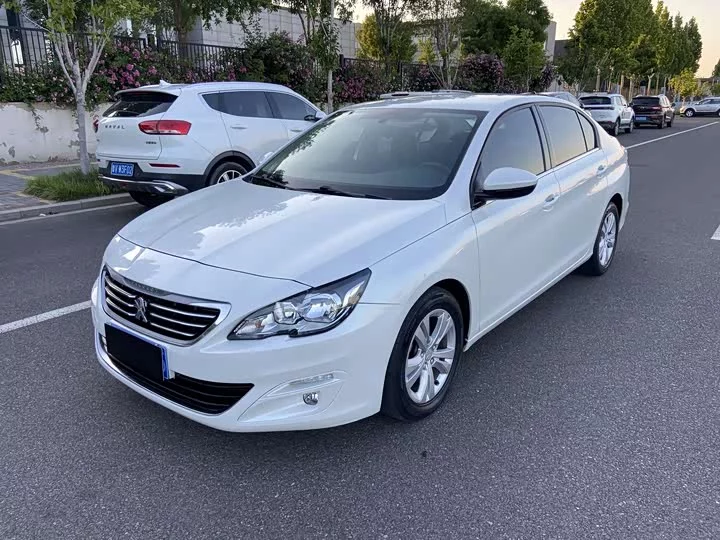 Peugeot 408